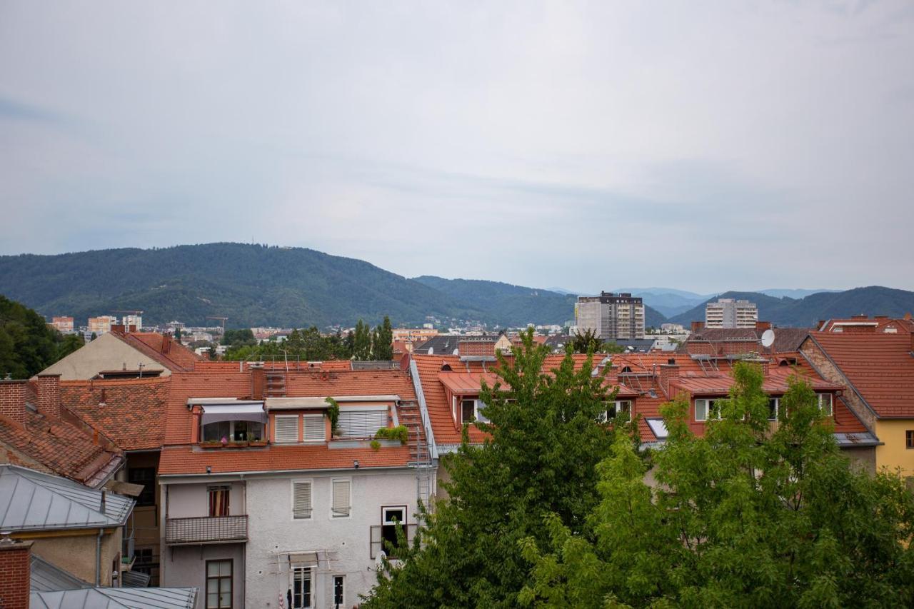 Cityview Apartment Graz Esterno foto